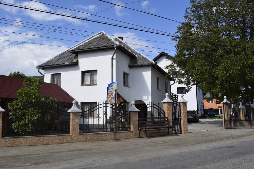 Pensiunea Vasilica Ceterasu Onceşti Dış mekan fotoğraf